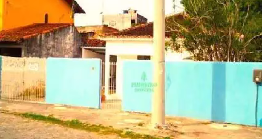 Casa com 3 dormitórios para alugar, 144 m² por R$ 1.791,00/mês - Centro - Itaboraí/RJ