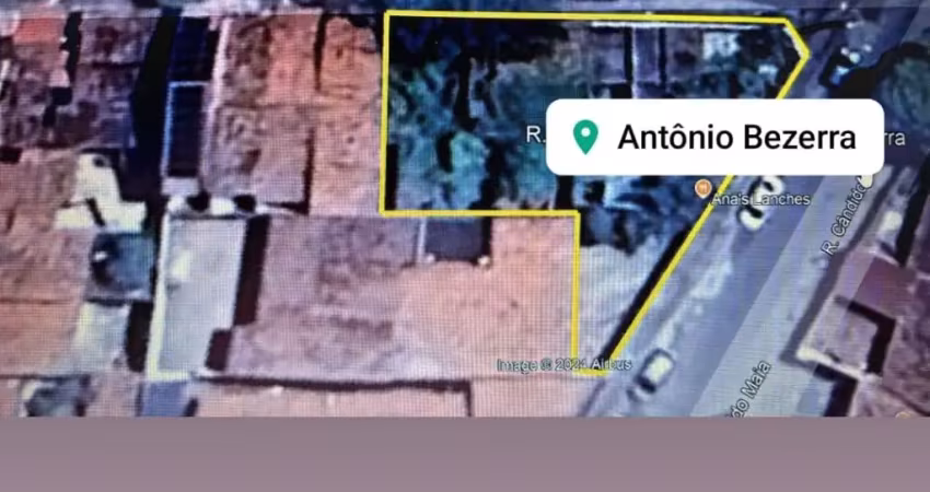 Terreno à venda na Rua Cândido Maia, 214, Antônio Bezerra, Fortaleza