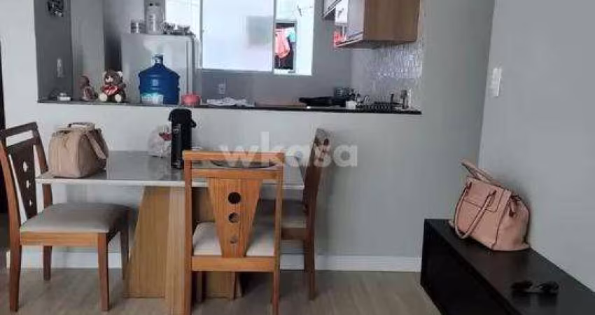 Apartamento em Valparaíso  -  Serra