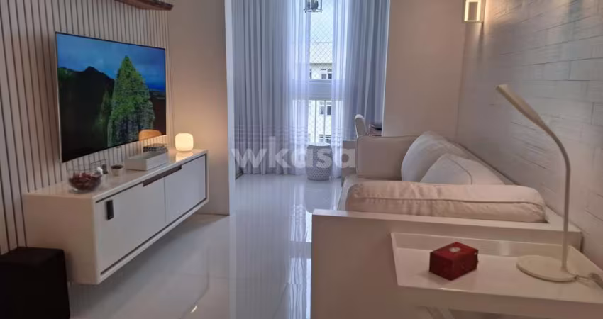 Apartamento em Colina De Laranjeiras  -  Serra