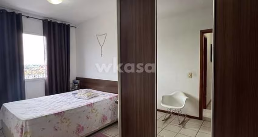 Apartamento em Valparaíso  -  Serra