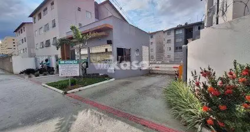 Apartamento com 2 quartos para alugar no Colina de Laranjeiras, Serra 