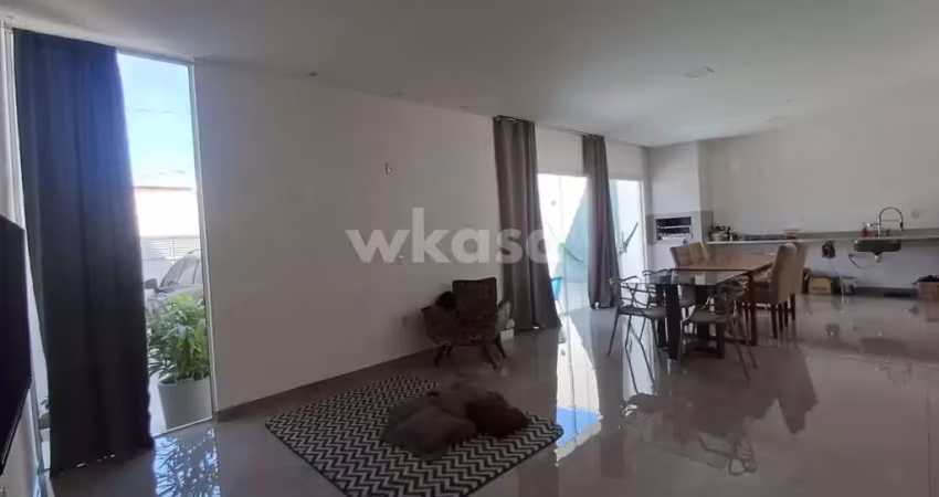 Casa com 2 quartos à venda no Colina de Laranjeiras, Serra 