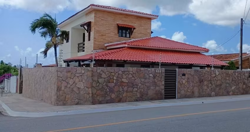 Casa a Venda no 13 de Maio