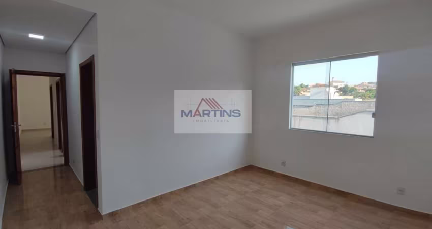 Casa 3 dormitórios para Venda em Betim, Guarujá Mansões, 3 dormitórios, 1 suíte, 1 banheiro, 2 vagas