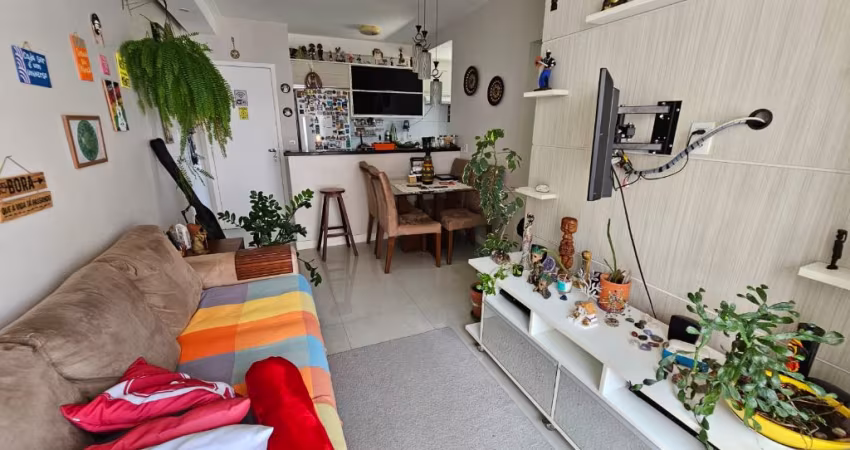 LINDO APARTAMENTO TODO MOBILIADO