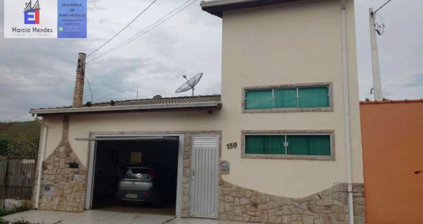 Casa para Venda em Cachoeira Paulista, Margem Esquerda, 3 dormitórios, 1 suíte, 2 banheiros