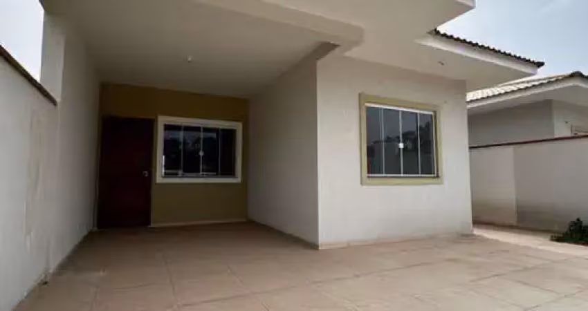 Casa com 3 quartos à venda na Princesa do Mar, Itapoá 