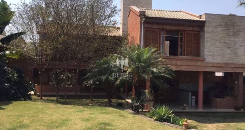 CASA À VENDA NO CONDOMÍNIO TEREZA CRISTINA - MEDEIROS - JUNDIAÍ - CC00045