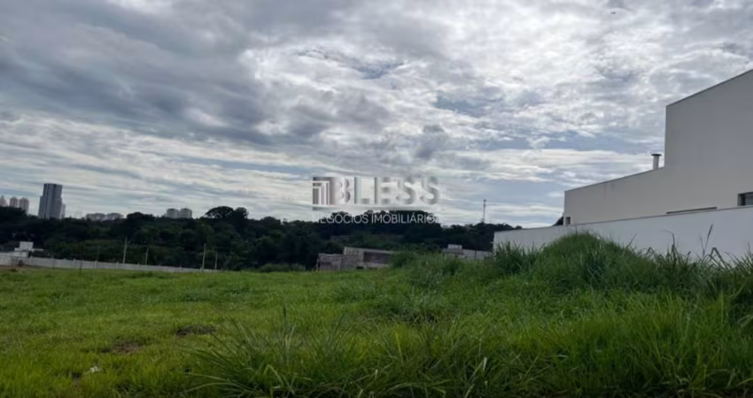 TERRENO PLANO À VENDA NO CONDOMÍNIO DE ALTO PADRÃO RESERVA MARAJOARA (JARDIM SAMAMBAIA - JUNDIAÍ)! TC00047