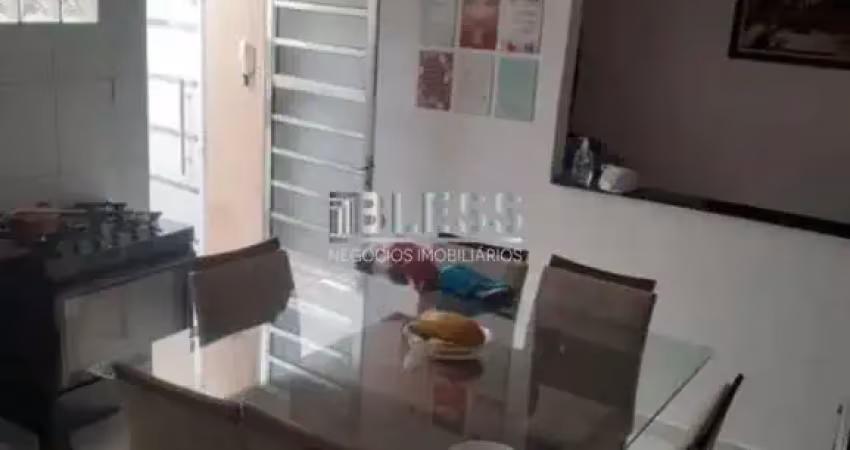 Casa à venda em jundiaí-sp, jardim pacaembu: 3 quartos, 1 suíte, 1 sala, 2 banheiros, 2 vagas de garagem, 93 m².