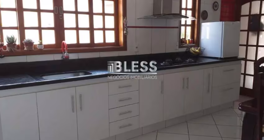 Casa com 5 quartos à venda na Rua Victório Dinazio, 544, Jardim Tannus, Jundiaí