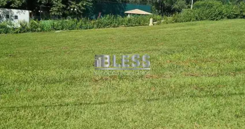 Lindo terreno à venda no condomínio residencial santa teresa - itupeva