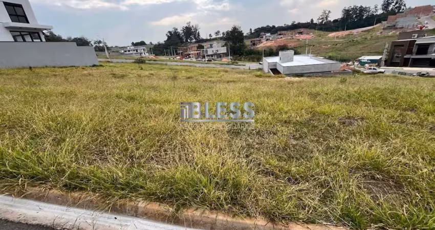 Terreno residencial à venda no condomínio residencial lago azul - av. antônio pincinato - jundiaí - tc00233