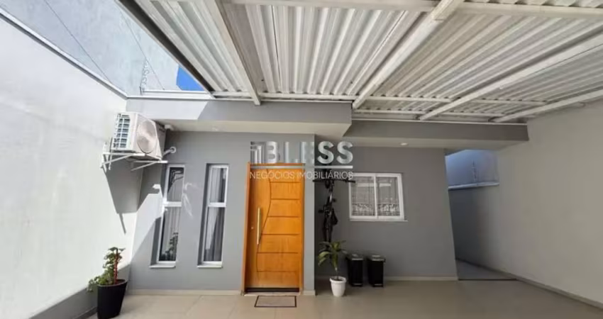 Casa  térrea  á venda no bairro residencial santa giovana - jundiaí