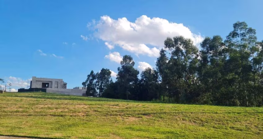 Lindo Lote Fundos para Mata Villa dos Pinheiros
