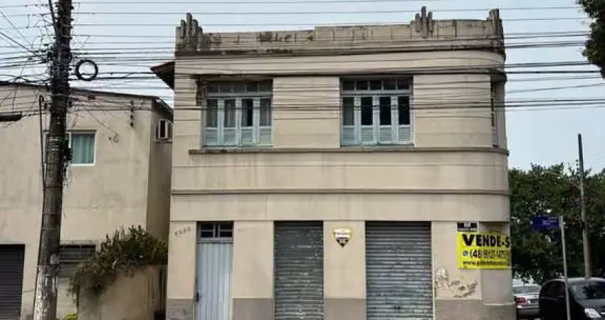 Casa de 2 pavimentos com 242 m², vista para o mar e loja comercial - próximo à via gastronômica de são josé