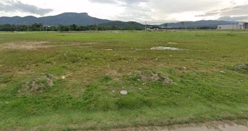 TERRENO NO AEROPARK COM 702,22