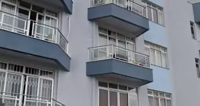 Apartamento com 3 quartos para alugar na Praia Comprida, São José 