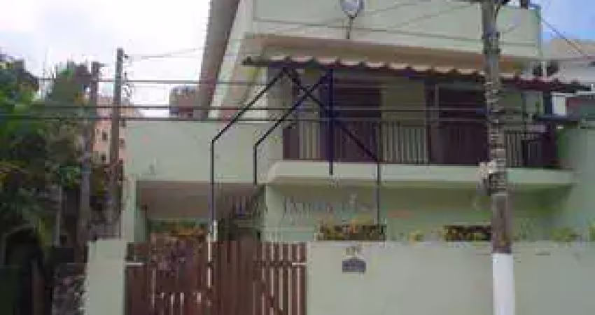 Sobrado à venda em caraguatatuba, tabatinga, com 5 quartos, com 422 m²