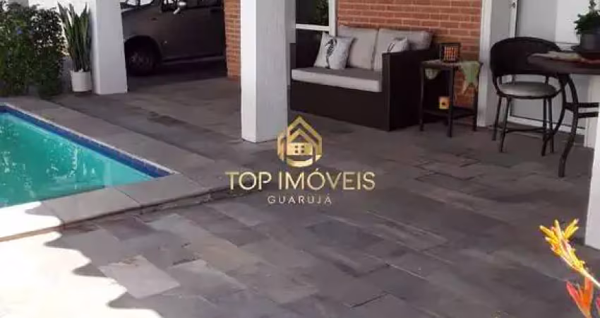 Casa Térrea com Piscina próxima a Praia, Enseada, Guarujá SP