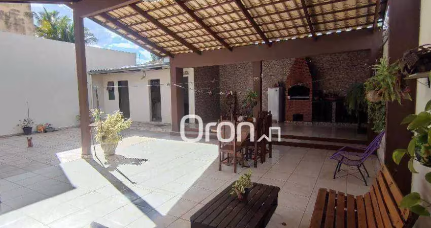 Sobrado à venda por R$ 1.395.000,00 - Setor Jaó - Goiânia/GO