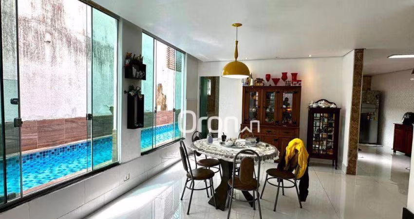 Sobrado à venda, 200 m² por R$ 790.000,00 - Vila Colemar Natal e Silva - Goiânia/GO