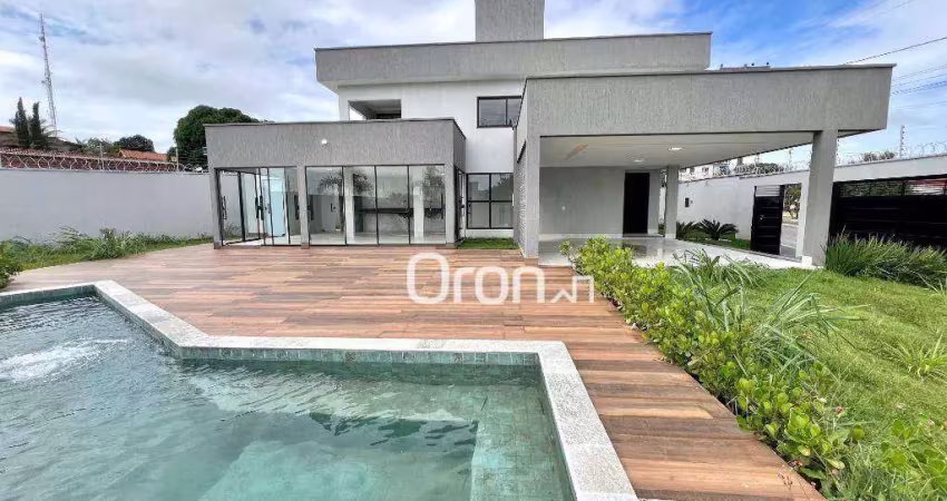 Sobrado com 4 dormitórios à venda, 301 m² por R$ 1.350.000,00 - Setor Garavelo - Aparecida de Goiânia/GO