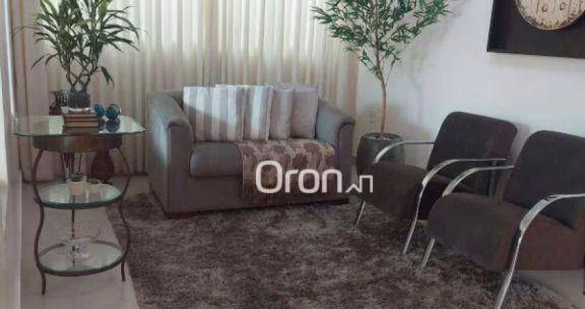 Casa à venda, 208 m² por R$ 650.000,00 - Cardoso Continuação - Aparecida de Goiânia/GO