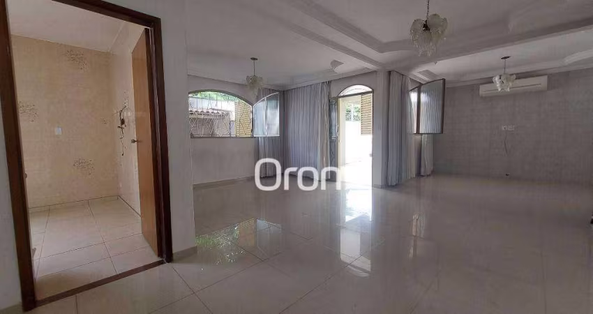 Casa com 3 dormitórios à venda, 230 m² por R$ 949.000,00 - Setor Morais - Goiânia/GO
