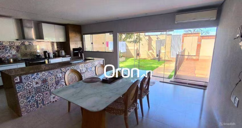 Casa com 3 dormitórios à venda, 198 m² por R$ 1.250.000,00 - Residencial Monte Verde - Goiânia/GO