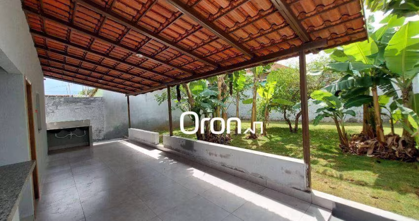 Casa com 2 dormitórios à venda, 90 m² por R$ 319.000,00 - Residencial Jardim Canedo III - Senador Canedo/GO