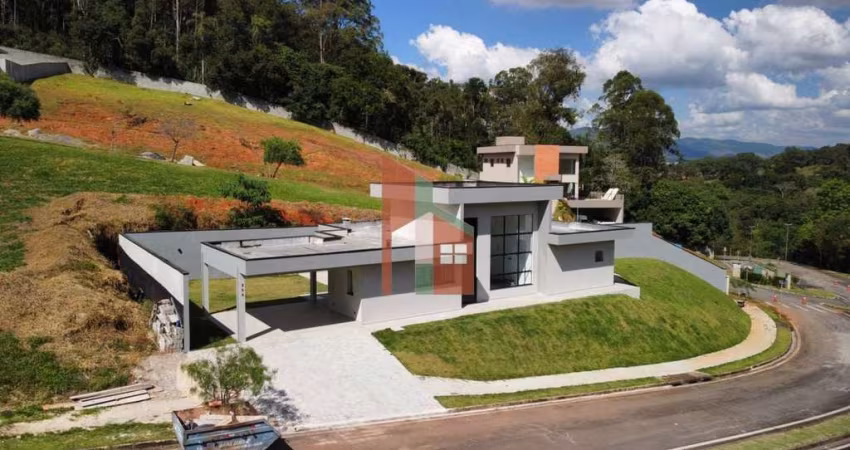 Casa de Condomínio com 3 dorm. - Atibaia