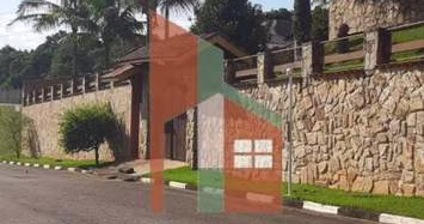 3 terrenos com 2 casas à Venda em condomínio