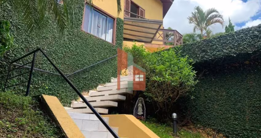 Casa com 3 quartos para alugar no Jardim Itaperi, Atibaia 