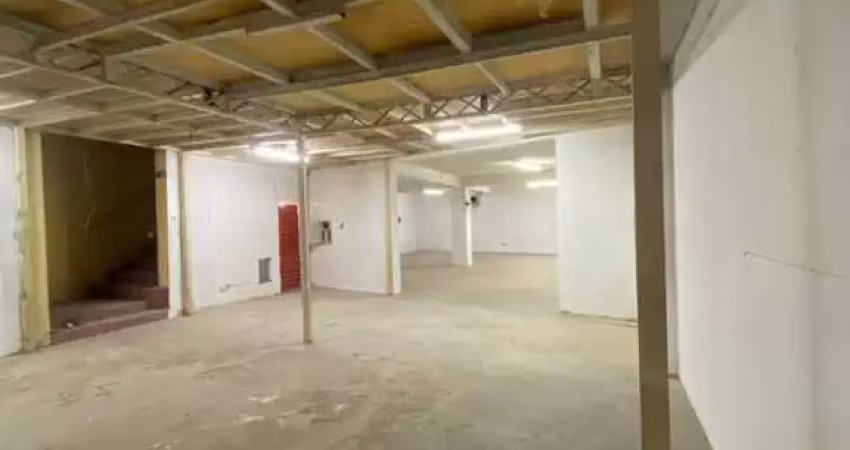 Salão/galpão comercial de 750m² com excelente localização