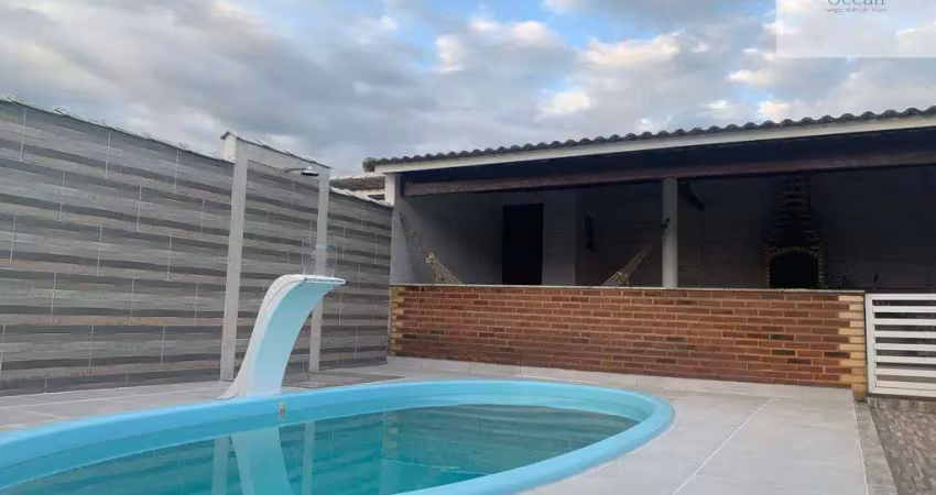 Ocean vende: itaipuaçu, casa 2 quartos sendo 1suíte, armários, área de lazer, piscina, churrasqueira
