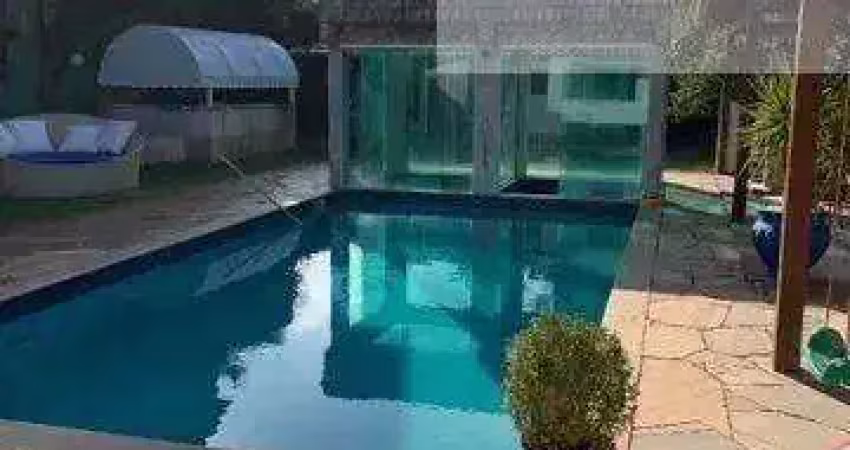 Ocean vende: Camboinhas Casa, 4quartos3 suítes, piscina aquecida, sauna, academia e espaço de lazer.