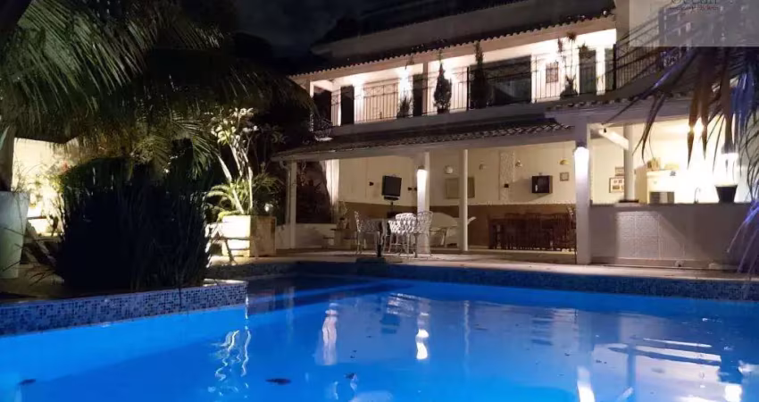 Ocean vende: Pendotiba, condomínio,4 Quartos, sendo 3 suítes, closet, lazer completo, aceita permuta