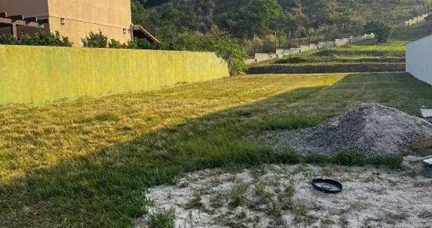 Ocean vende:  maricá, alphaville 2, lote 378m², plano, escritura/rgi.