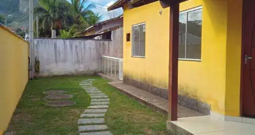 Ocean vende: Maricá, Manu Manuela, casa 2 quartos(1suíte), cozinha planejada.