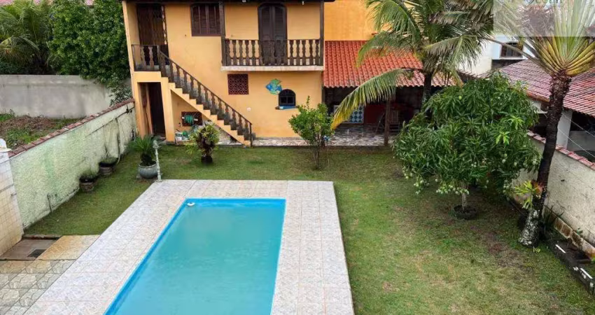 Ocean vende:  itaipuaçu, casa 5 quartos(3 suítes), anexo, piscina, churrasqueira, fogão lenha