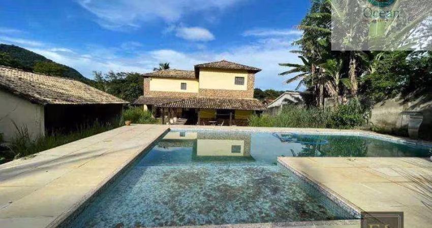 Ocean vende:  Maricá, Itaocaia Valley, Casa 4 quartos(2 suítes +1máster closet/com piscina aquecida)
