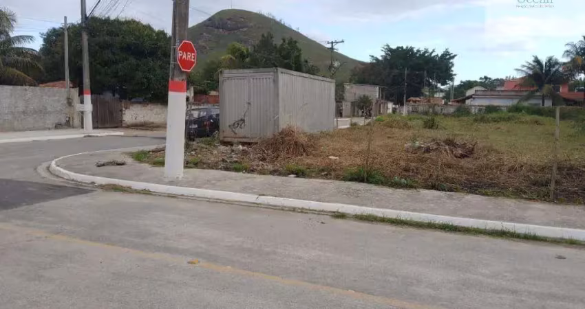 Ocean vende: marica, inoã, terreno esquina, 595m², plano, rua asfaltada, escritura/rgi.