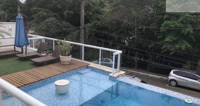 Ocean vende: Varzea, Niterói, casa 3 quartos(2suítes+closet), piscina borda infinita, 2 área gourmet