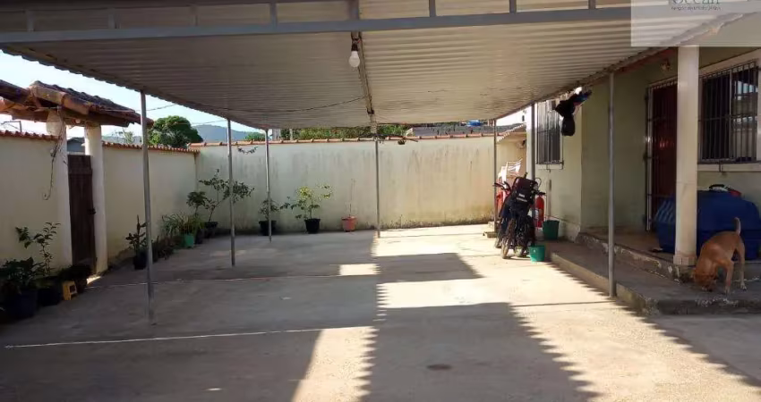 Ocean vende:  Itaipuaçu, casa 2 quartos, sendo 1 suíte, garagem, área serviço, asfalto