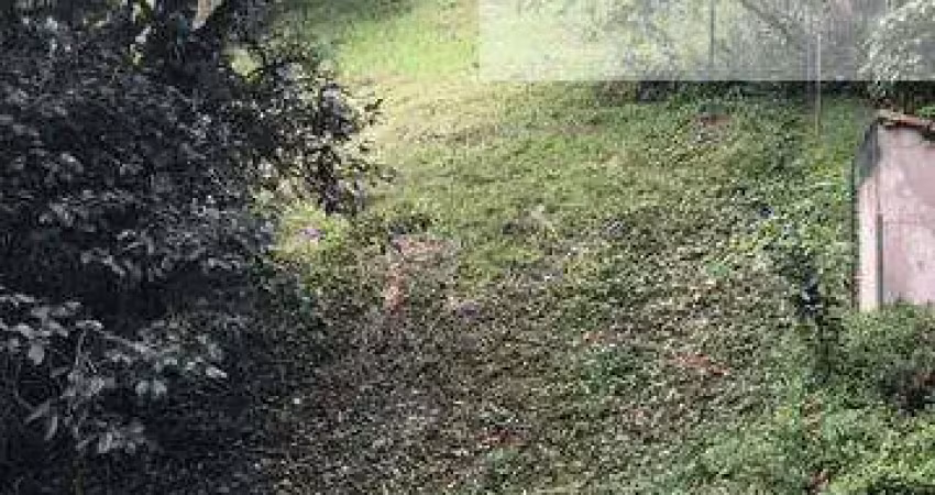 Ocean Vende: Serra Grande, Condomínio, Terreno, Aclive, 580m2