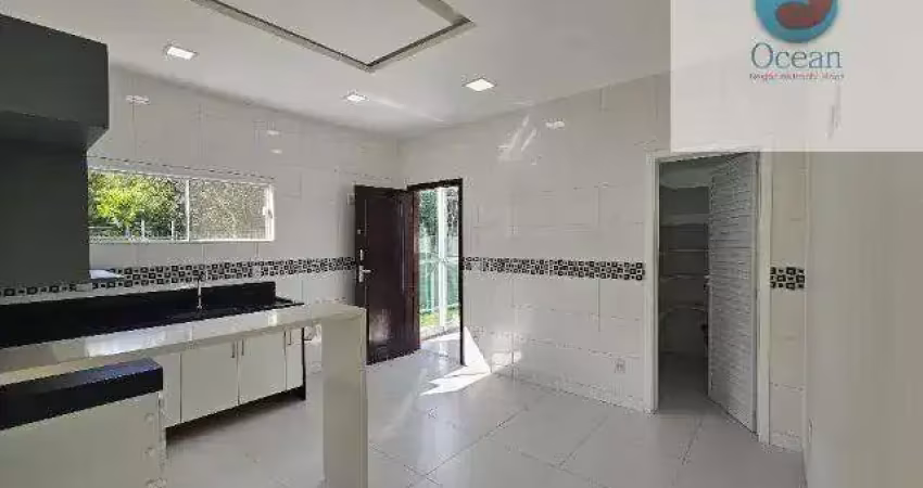 Ocean vende:  maricá, alphaville 1, casa 3 quartos (1suíte máster /closet), planejados, placa solar.