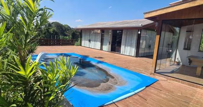 Chácara com piscina  no Caminho do Vinho  8201 m² por R$ 1.350.000