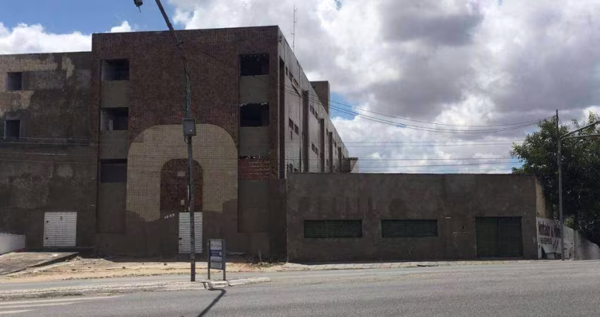 Prédio, 5630 m² - venda por R$ 13.000.000,00 ou aluguel por R$ 60.000,00/mês - São José - Campina Grande/PB